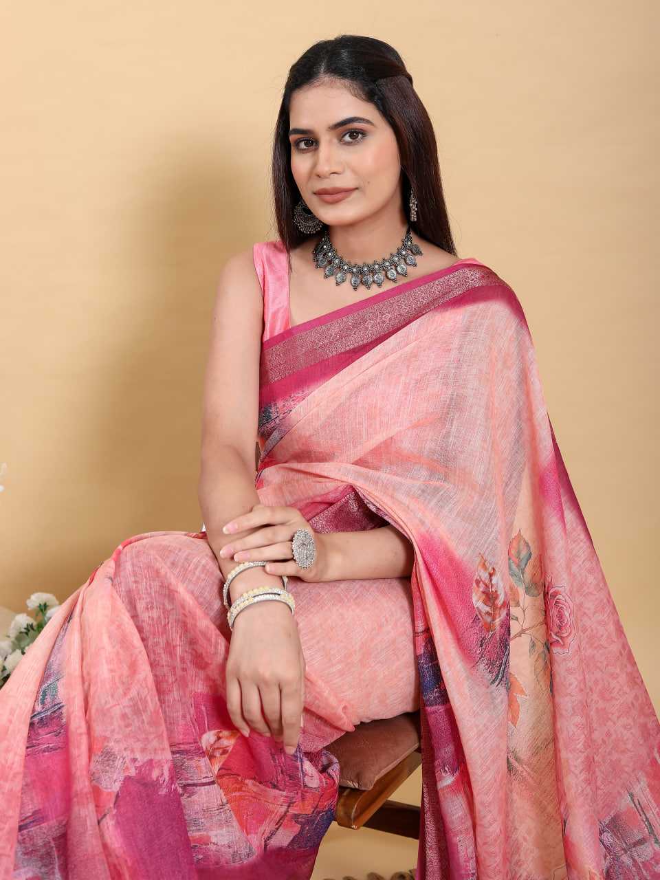 Peach Floral Digital Print Linen Saree With Jacquard Border