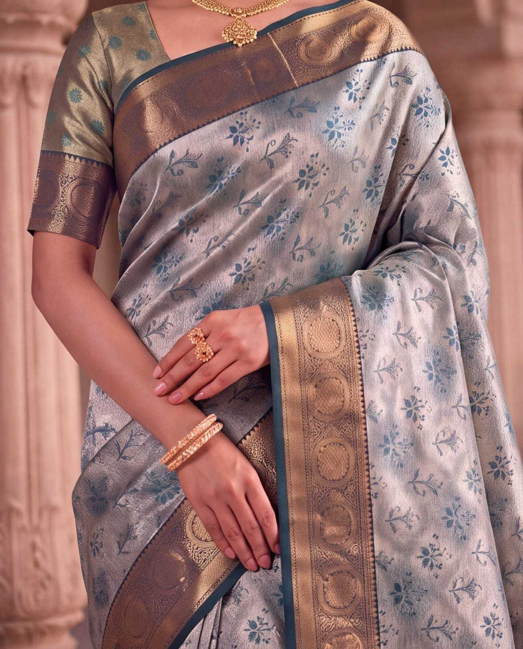 Kanjivaram Soft Silk Jacquard Weave Saree - Image 12