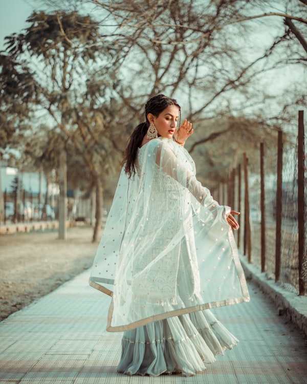 Indo-Western Gown – Midnight Blue