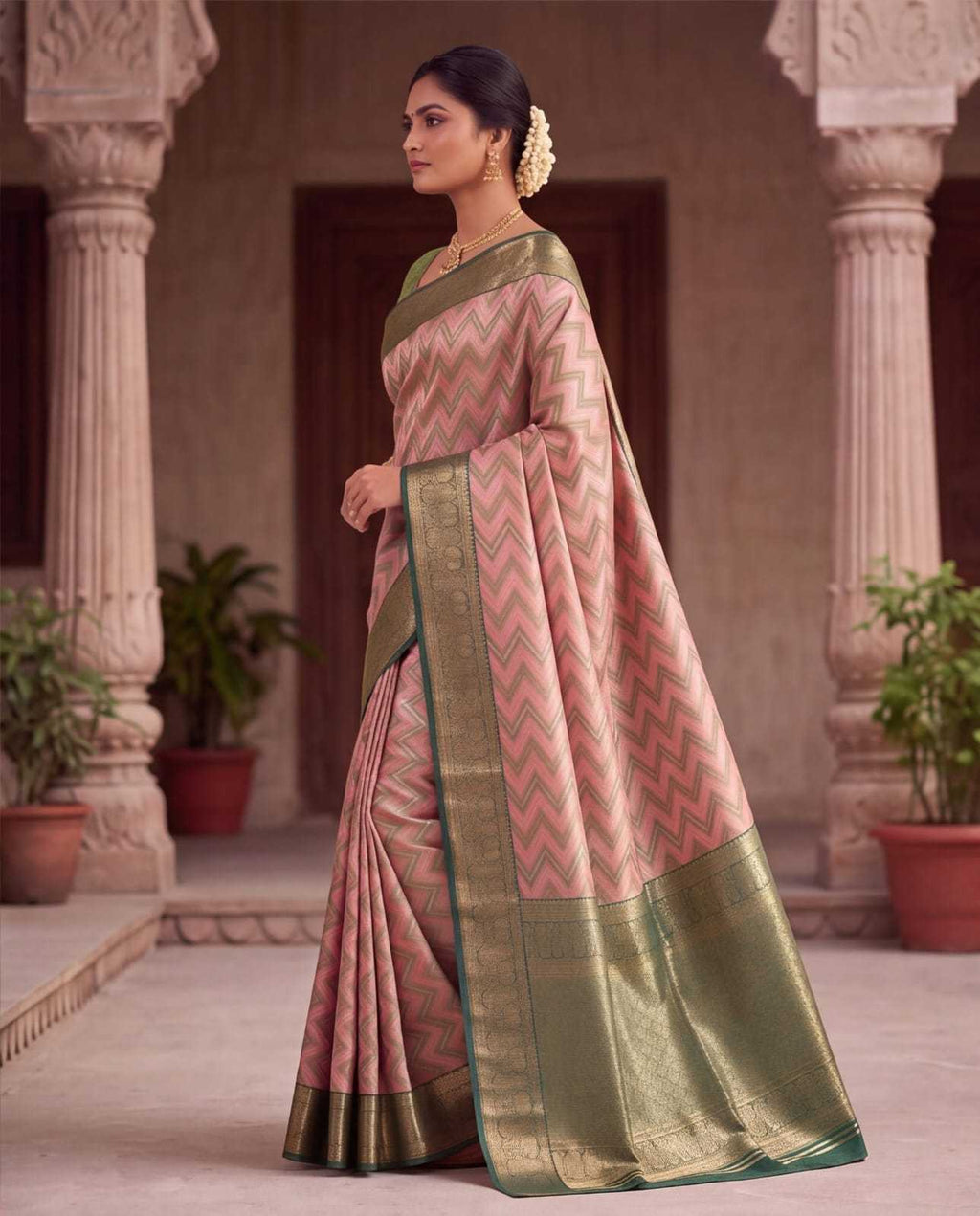 Zig Zag Jacquard Weave Kanjivaram Silk Saree - Image 11